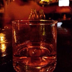 Houdini Public Bar - Whisky