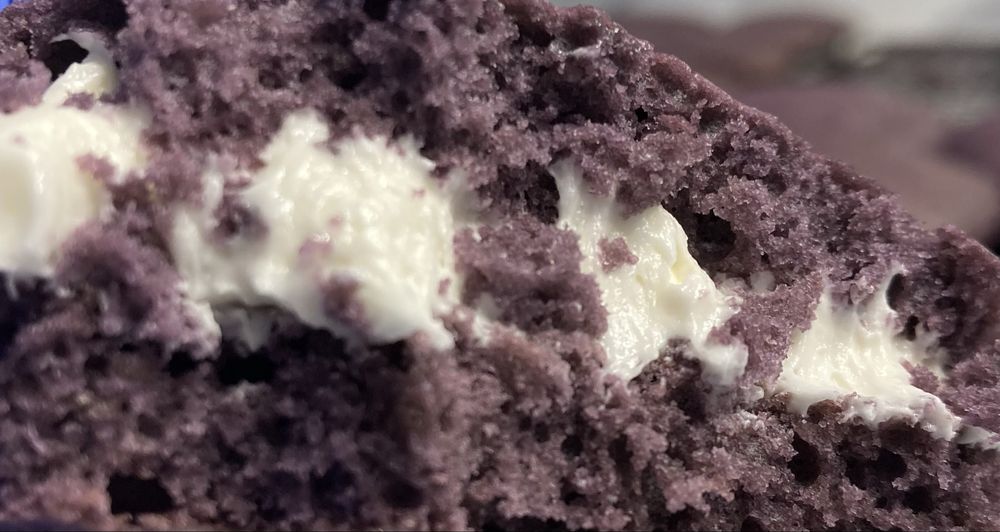 Dontcha Know Whoopie Pies Logo