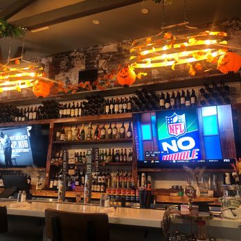 Cafe Napolina - Decoration - Pizza Near Me - Concord, California