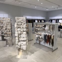 H&M