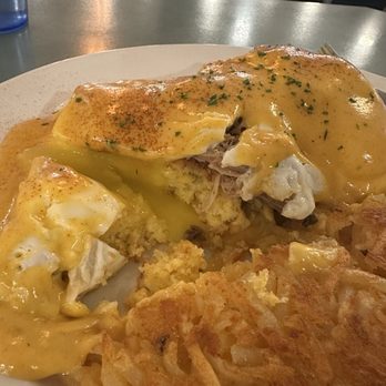 Hen House Eatery - Babe's Benedict - Breakfast & Brunch Near Me - Minneapolis, Minnesota Hen House Eatery - Babe's Benedict - Breakfast & Brunch Near Me - Minneapolis, Minnesota
