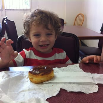 S-H Donuts - Breakfast & Brunch Near Me - Austin, Texas