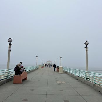 Manhattan Beach Pier - Local Flavor Near Me - Manhattan Beach, California Manhattan Beach Pier - Local Flavor Near Me - Manhattan Beach, California