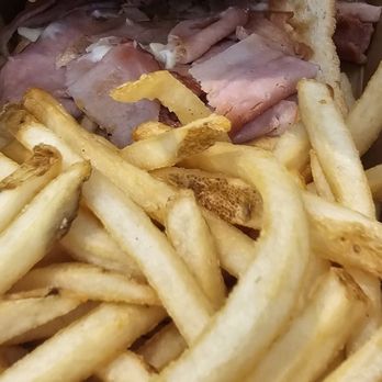 Le Petit Café - Croque Monsieur * Ham - Italian Near Me - Lake Buena Vista, Florida Le Petit Café - Croque Monsieur * Ham - Italian Near Me - Lake Buena Vista, Florida