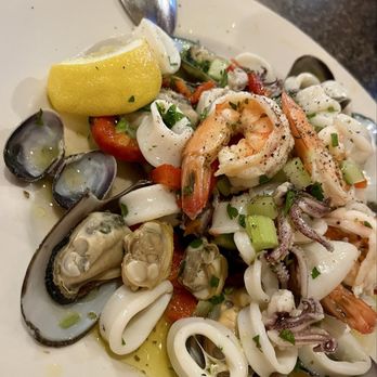 Mangia Mangia - Italian Near Me - Huntington Beach, California Mangia Mangia - Italian Near Me - Huntington Beach, California