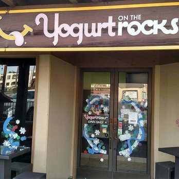 Yogurt On The Rocks - View of one of the entrances - Ice Cream & Frozen Yogurt Near Me - San Diego, California