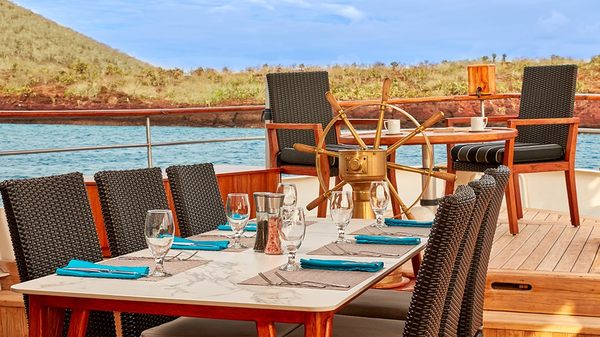 Quasar Expeditions by null