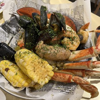 The Drunken Lobster Oyster Bar - Seafood Biggie Boil - Seafood Near Me - Canmore, Alberta The Drunken Lobster Oyster Bar - Seafood Biggie Boil - Seafood Near Me - Canmore, Alberta