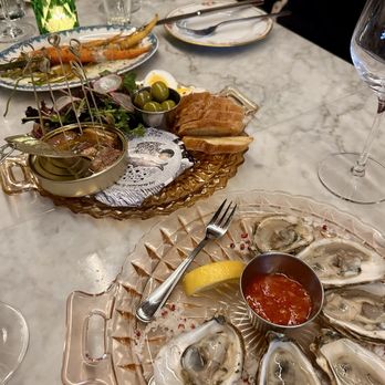 Bloomsday Cafe - Oysters, Sardine Loins, Carrots - Coffee & Tea Near Me - Philadelphia, Pennsylvania