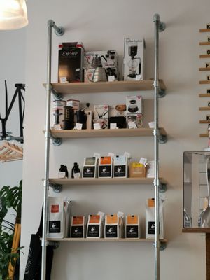 Bohnenkartell Café by null