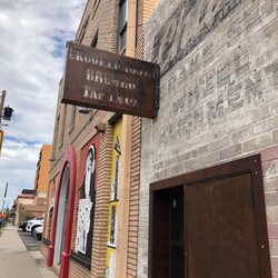 Crooked Tooth Brewing - Outside