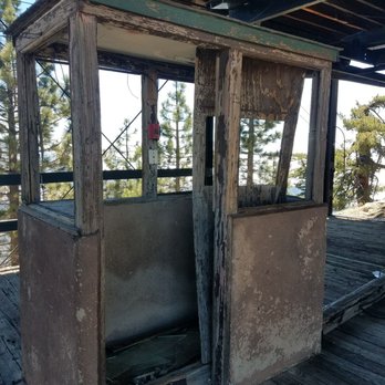 Kratka Ridge - Abandoned ski lift - Hiking Near Me - Pearblossom, California