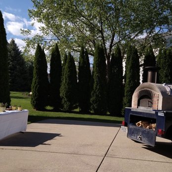 It's Good For You - an outdoor pizza oven - Pizza Near Me - Madison, Wisconsin It's Good For You - an outdoor pizza oven - Pizza Near Me - Madison, Wisconsin