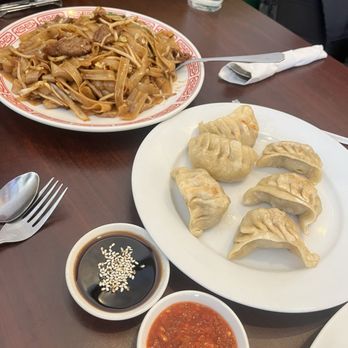 Lucky Palace Chinese Restaurant - 煎饺,干炒牛河,超好吃 - Chinese Near Me - Boise, Idaho Lucky Palace Chinese Restaurant - 煎饺,干炒牛河,超好吃 - Chinese Near Me - Boise, Idaho