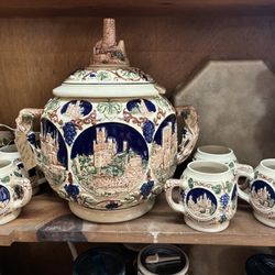 Western Trail Antiques & Marketplace