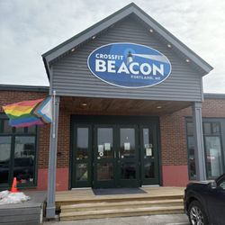 Beacon Community Fitness - Weightlifting