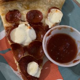Pepperoni pizza Pepperoni pizza