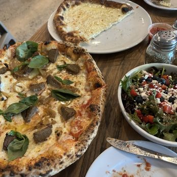 Gusto Pizzeria - Cheese Bread, Fragola, Sammy - Pizza Near Me - Oak Ridge, North Carolina Gusto Pizzeria - Cheese Bread, Fragola, Sammy - Pizza Near Me - Oak Ridge, North Carolina