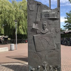 Brunnen am Kaemmererplatz