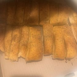 Garlic Pizzano Breadsticks