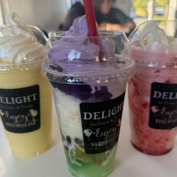 Delight Ice Cream & Drinks - Halo Halo,Mango Smoothie & Strawberry Delight - Ice Cream & Frozen Yogurt Near Me - Murrieta, California