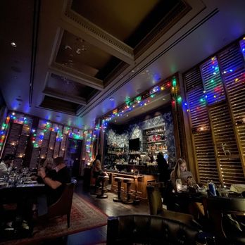 LSXO - Festive inside. - Vietnamese Near Me - Huntington Beach, California LSXO - Festive inside. - Vietnamese Near Me - Huntington Beach, California