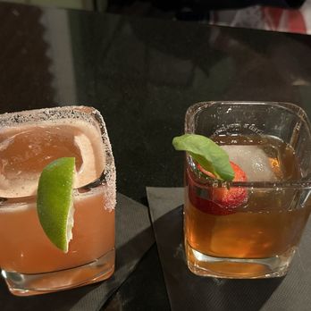 Copper Fox Distillery - Strawberry Ginger Masharita and strawberry basil old fashioned - Distilleries Near Me - Williamsburg, Virginia