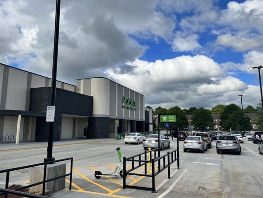 Publix Super Market at Summerhill by null