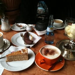 Afternoon "coffee and cake" on the Haubtstraße. Afternoon "coffee and cake" on the Haubtstraße.