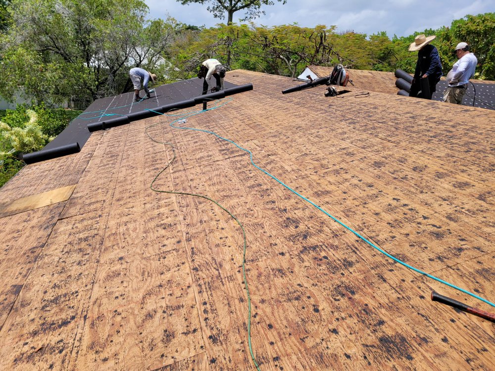 Slide of Hoff's Roofing & Metal Works