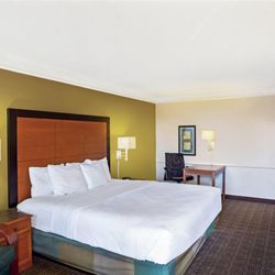 La Quinta Inn by Wyndham Killeen - Fort Hood - Guest room