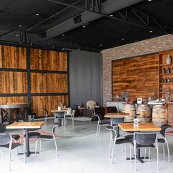 Locatelli Vineyards & Winery - Tasting room