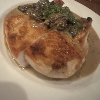 L'Oursin - chicken - French Near Me - Seattle, Washington L'Oursin - chicken - French Near Me - Seattle, Washington