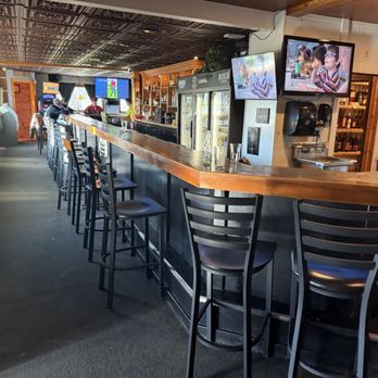 Shakers Lounge - Main bar - Cocktail Bars Near Me - Saukville, Wisconsin Shakers Lounge - Main bar - Cocktail Bars Near Me - Saukville, Wisconsin