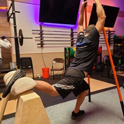 Radiance Fitness - This helps with right knee pain.