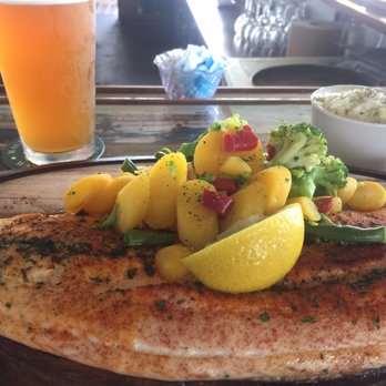 Mackinac Grille - Planked & poormans whitefish - Seafood Near Me - Saint Ignace, Michigan Mackinac Grille - Planked & poormans whitefish - Seafood Near Me - Saint Ignace, Michigan