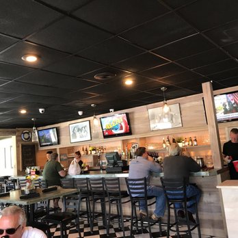 Granger's Grille - Counter - Bars Near Me - Delray Beach, Florida