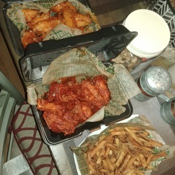 Wingstop - Chicken Wings Near Me - Ceres, California