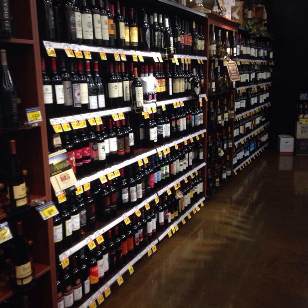 Kroger - Lots of wine - Grocery Near Me - Dalton, Georgia Kroger - Lots of wine - Grocery Near Me - Dalton, Georgia
