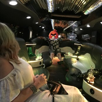 24/7 Limousines - Clearly, one angry bird could not have made this entire mess in less than 60 seconds. How long does it take to empty trash? Horrible. - Limos Near Me - Las Vegas, Nevada