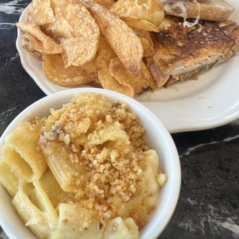 Harvey Bakery & Kitchen - Mac n cheese - Cafes Near Me - Oklahoma City, Oklahoma Harvey Bakery & Kitchen - Mac n cheese - Cafes Near Me - Oklahoma City, Oklahoma
