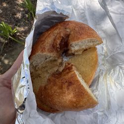 Wakey Bakey Bagels - Cinnamon sugar bagel with honey butter
