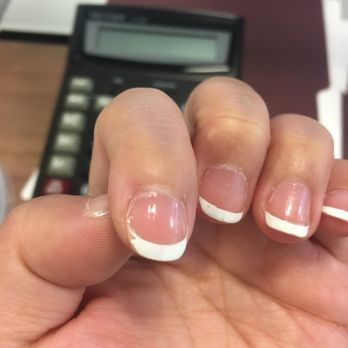Charisma Spa Lounge - Nail Salons Near Me - Vancouver, British Columbia