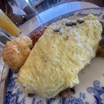 Jeannine's Bakery & Restaurant - Tri-tip omelette with hash browns! - Coffee & Tea Near Me - Santa Barbara, California Jeannine's Bakery & Restaurant - Tri-tip omelette with hash browns! - Coffee & Tea Near Me - Santa Barbara, California