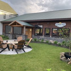 Lemon Tree Brewery - Front fire pit & seating.