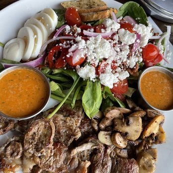 Atlas Tavern - Knife and Fork Ribeye Salad (8/6/2021) - Pubs Near Me - Columbus, Ohio Atlas Tavern - Knife and Fork Ribeye Salad (8/6/2021) - Pubs Near Me - Columbus, Ohio