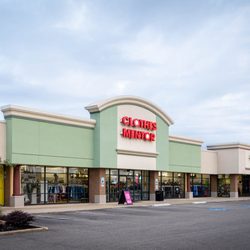 Clothes Mentor - Front of the plaza from the parking lot