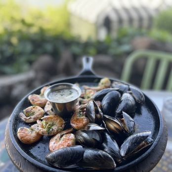 The Dead Fish - Seafood Near Me - Crockett, California The Dead Fish - Seafood Near Me - Crockett, California