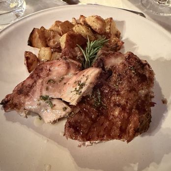 Ischieto - Chicken - Tuscan Near Me - Serre di Rapolano, SI