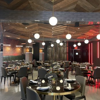 Jungly - Large dinning space - Lounges Near Me - Long Island City, New York Jungly - Large dinning space - Lounges Near Me - Long Island City, New York